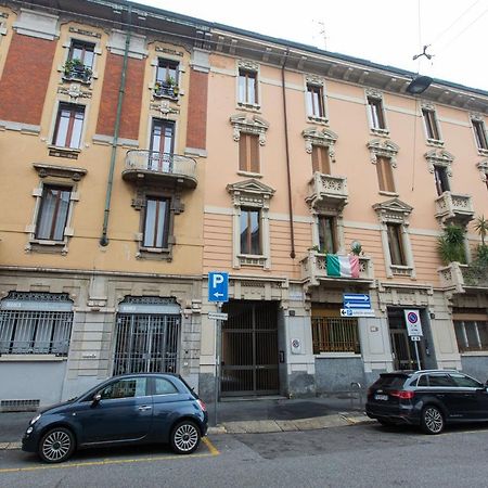 Bnbutler - Panizza - Grazioso Monolocale, Posizione Elegante E Centrale Milan Bagian luar foto